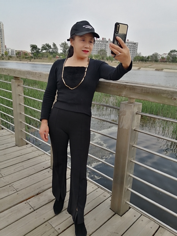 阳光你好的第四张照片--营口上门女婿服务网
