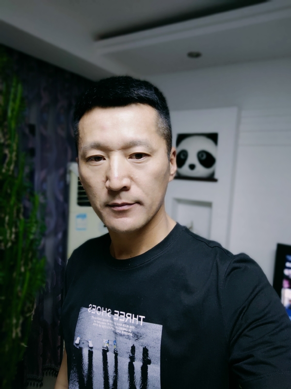 庆柏的第一张照片--营口上门女婿服务网